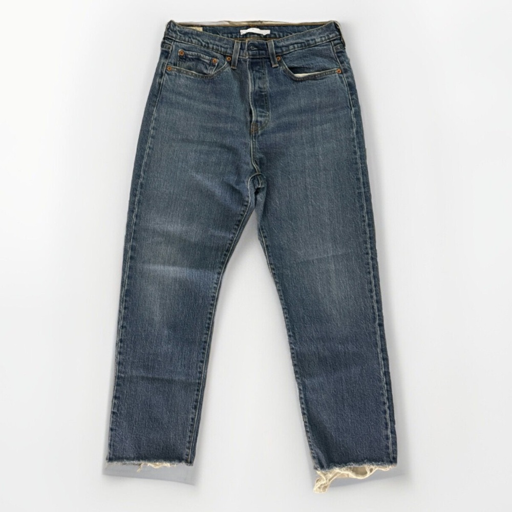 Levi’s Premium Wedgie Straight Jeans Size 30